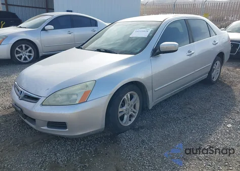 2006 Honda Accord 2.4 Se из США, поврежденный, VIN 1HGCM55366A026074